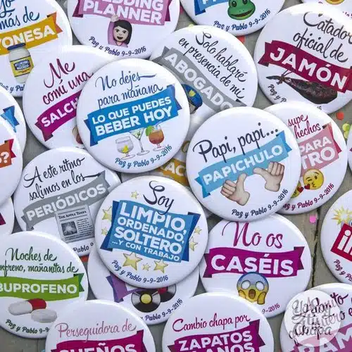 Pin Botón Personalizado 38 Mm Con Prendedor Pack 40 Unidades - Imagen 8